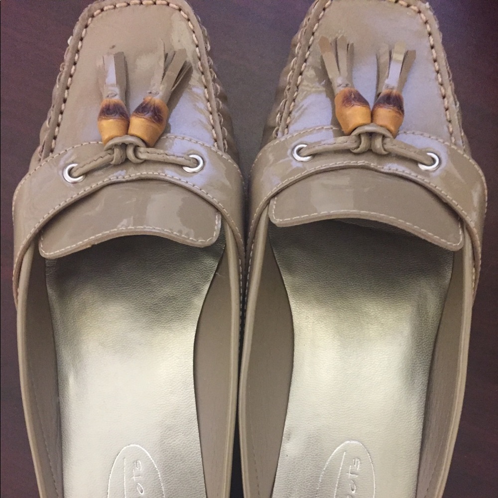 Talbots flats size 7.5